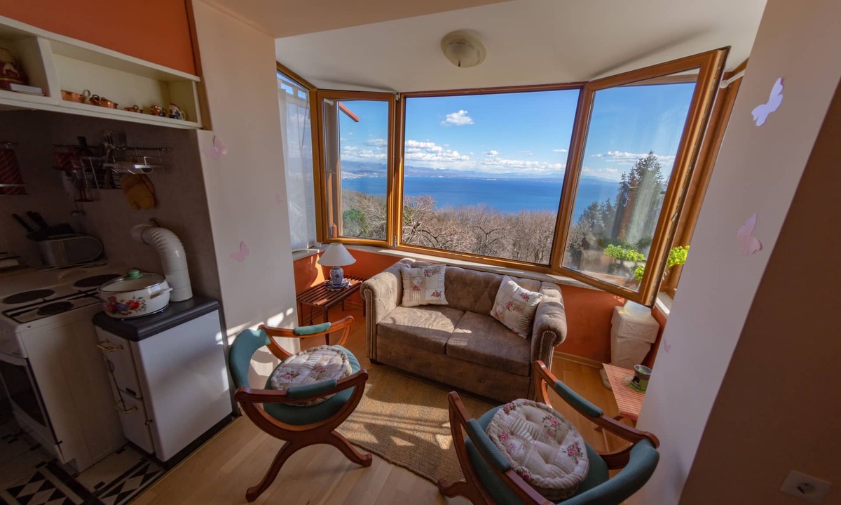 Veprinac House | House DRAGA -an oasis of peace & fabulous view of the Kvarner