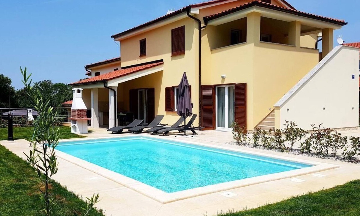 Banjole House | House in Banjole with Private Parking