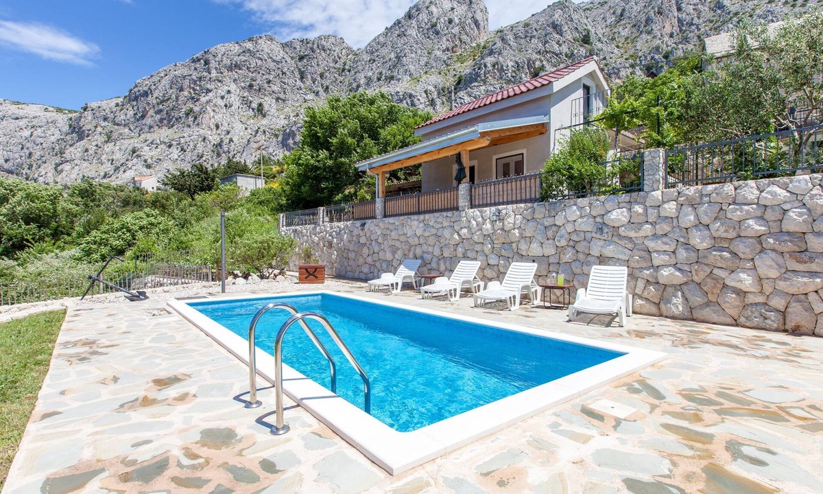 Borak House | House Marta (48251-K1) - Omis