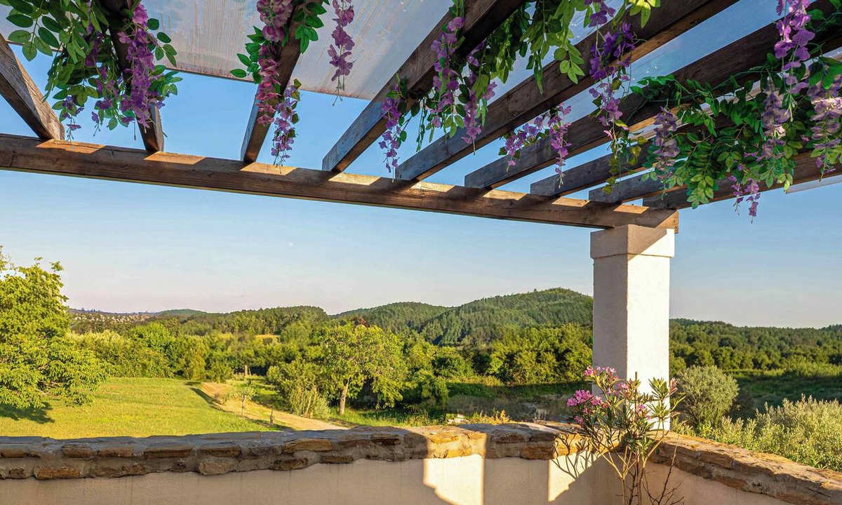 Sveti Donat House | House Rea is ideal for a retreat in nature, close to the richness of Istria !