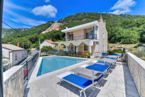 Krizisce House | Kika's Home