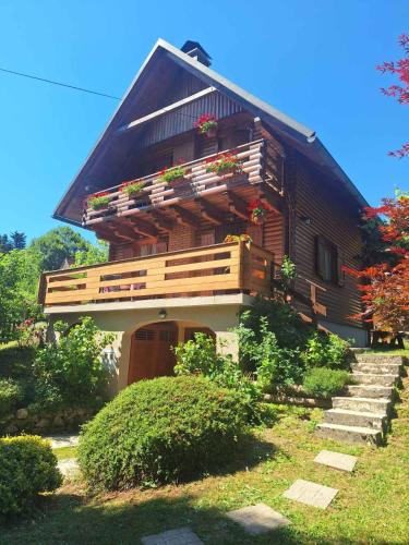 Benkovac Fuzinski Ski Chalet | Kuća za odmor Family Fužine