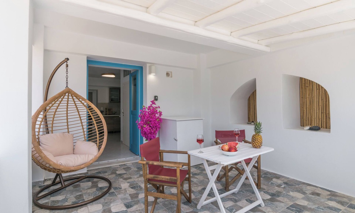 Plaka House | Kypraios Home