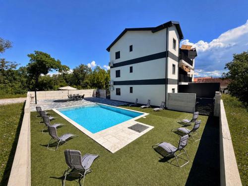 Polje Apartment | Lavanda Verde - Pool Apartments