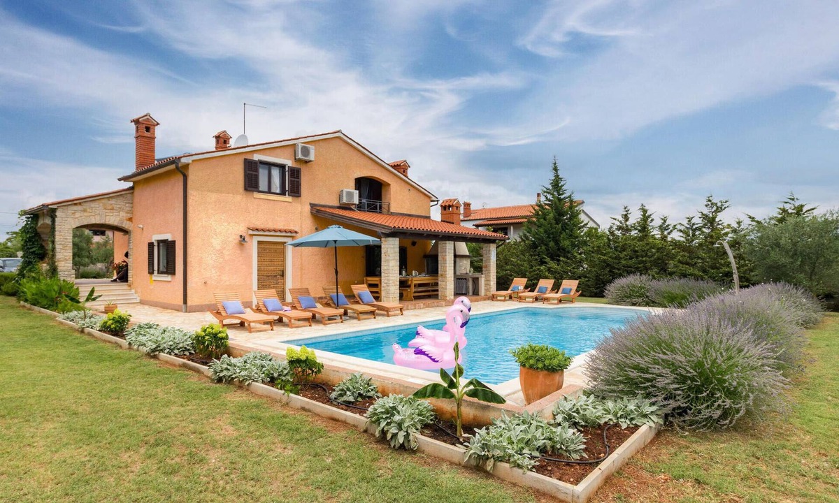 Muntic House | Luxurious home in Pula
