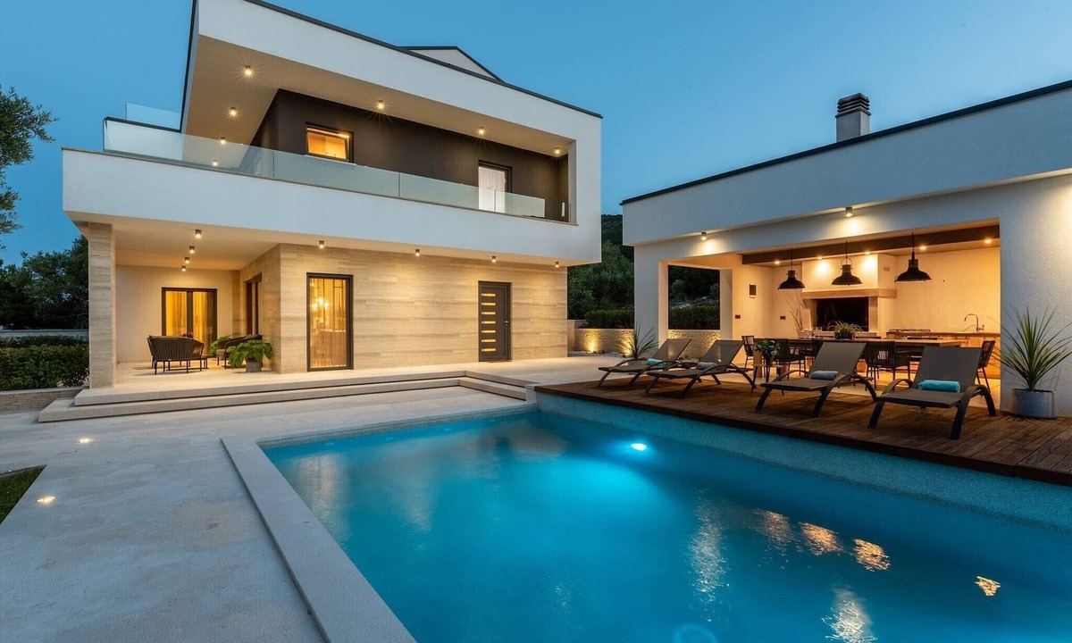 Drenje Villa | Luxurious villa in Drenje
