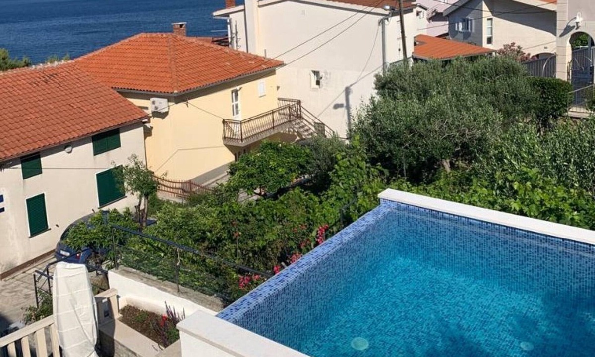 Tice Apartment | Luxury apt with pool, 3 balconies, terrace and sea view