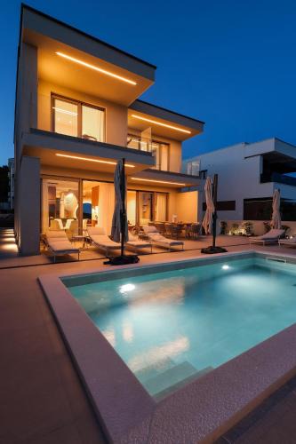 Caska Villa | Luxury Villa Caska Perla near Caska Beach & Zrće Beach