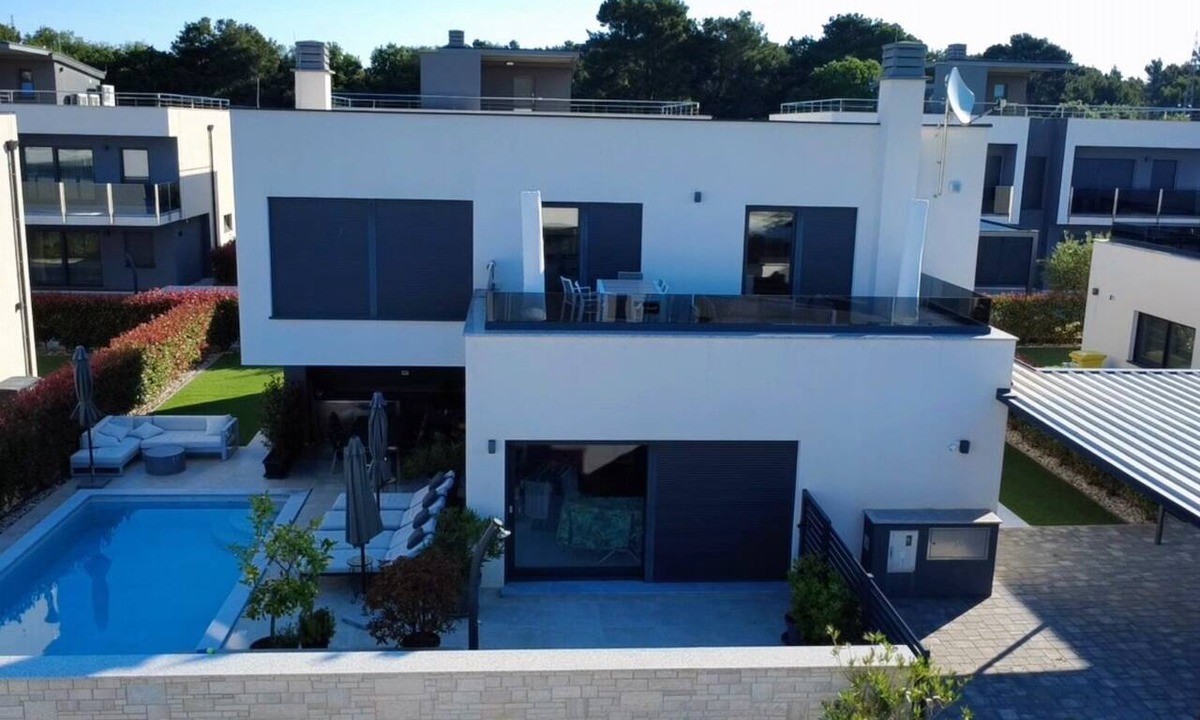 Banjole Villa | Luxusvilla nur 150 Meter vom Meer