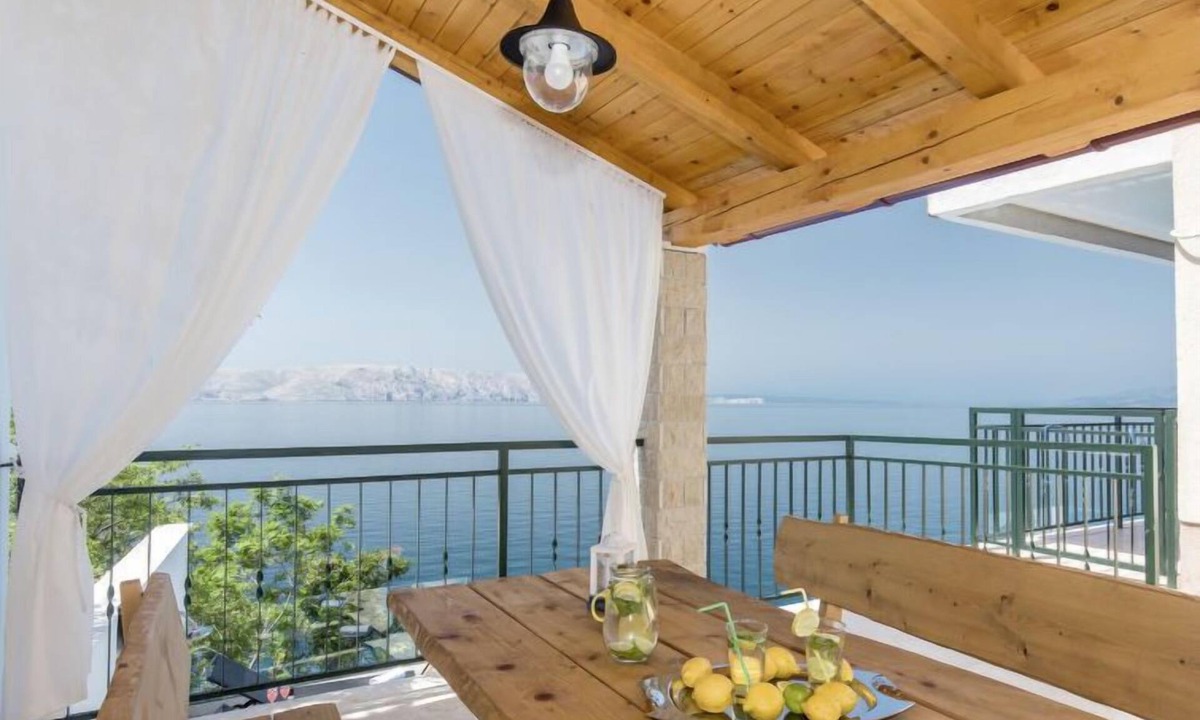 Vratarusa Apartment | Marina (SNJ103) by Interhome