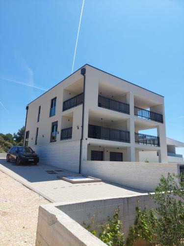 Sevid Apartment | Markioli Residence