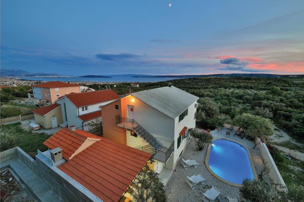 Rudine House | Mirta