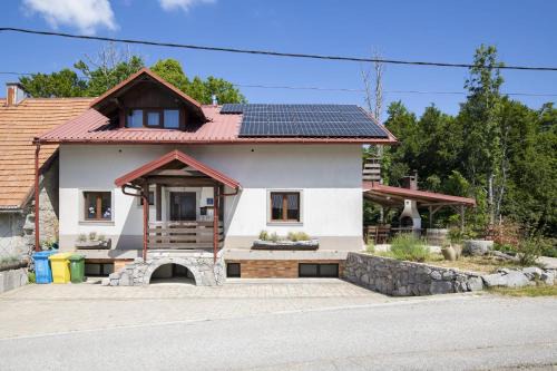 Fuzine Villa | Mountain Escape house with indoor pool
