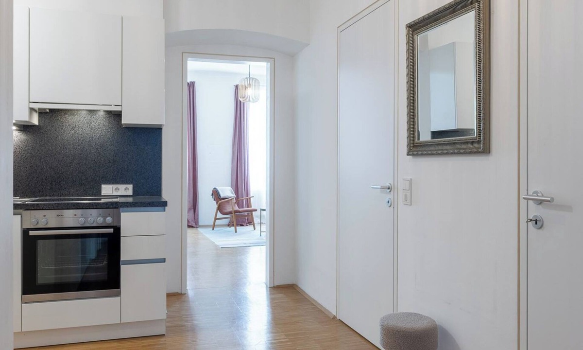 Landstrasse Apartment | My Home in Vienna