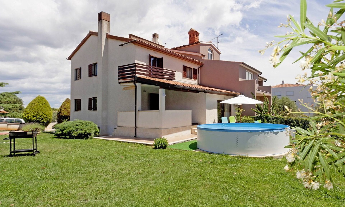 Vinkuran House | Nada in Vinkuran (Haus für 8 Personen)