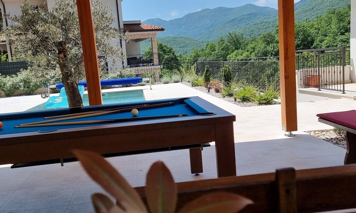 Veprinac Villa | New luxury home with private heated pool, billiards, and lots of entertainment