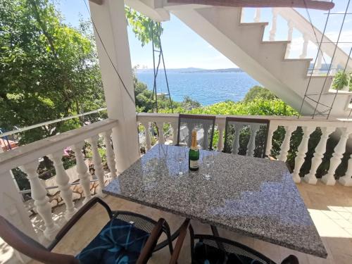 Dramalj Apartment | NIKO Apartments 70m from the beach