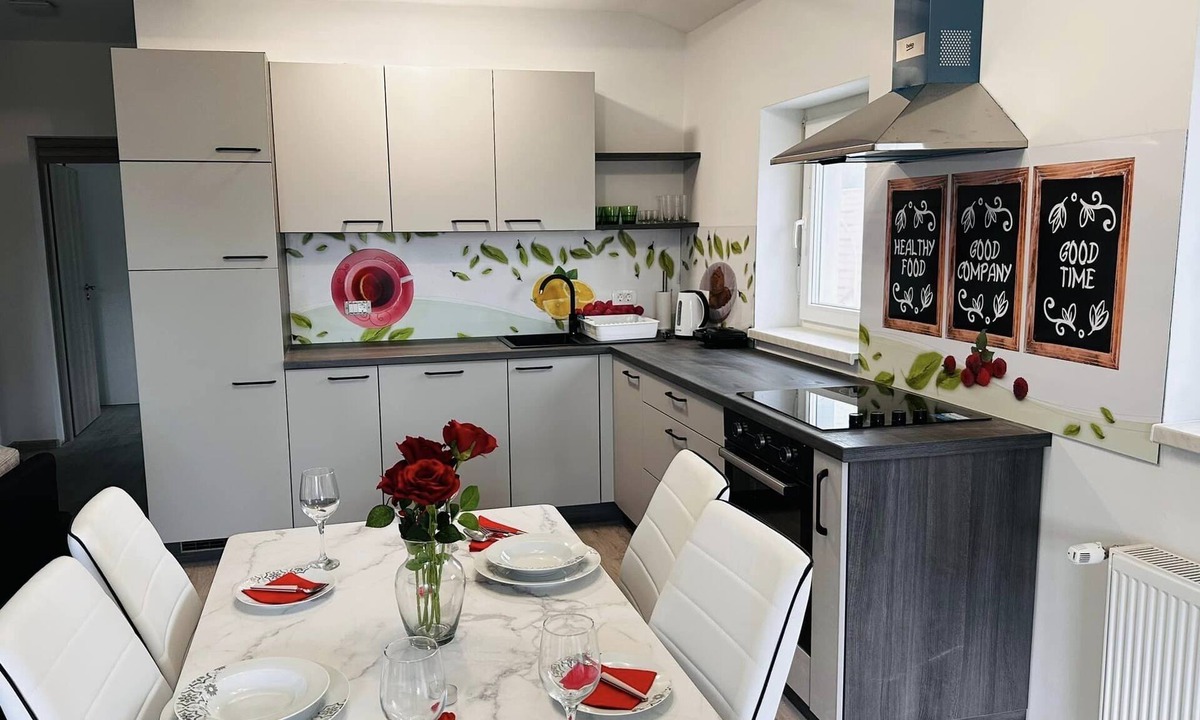 Delnice Apartment | One bedroom apartment with balcony Delnice, Gorski kotar (A-21611-b)