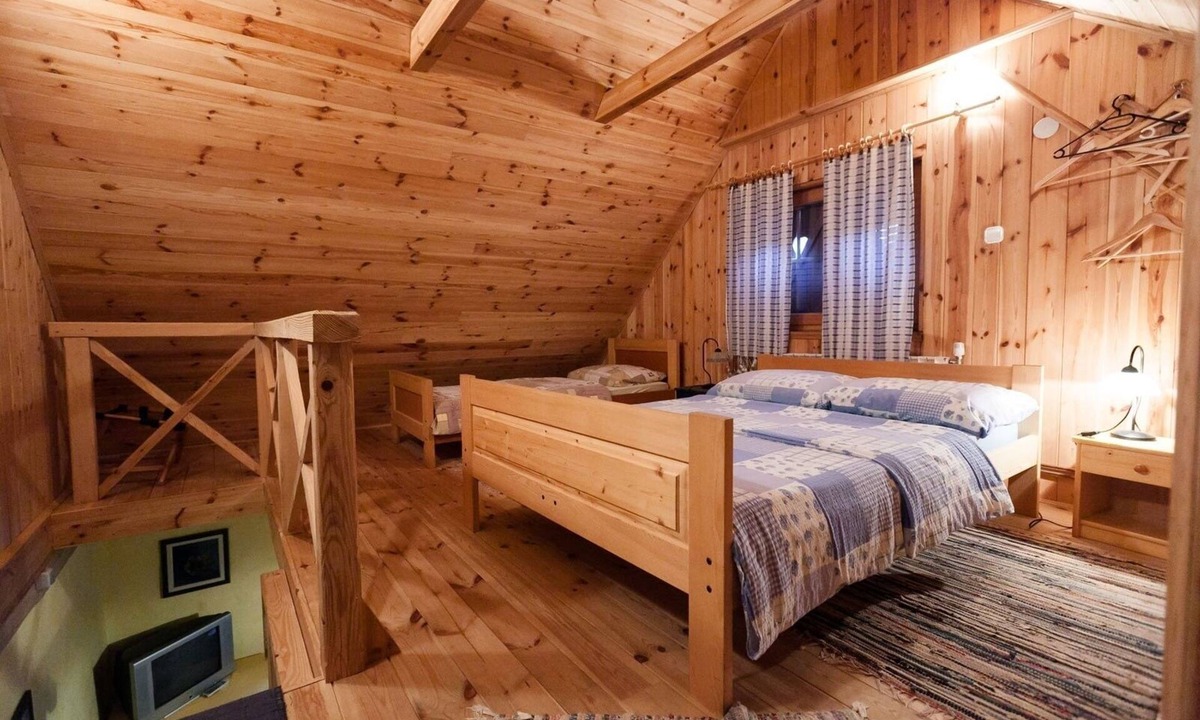 Jasenak Apartment | One bedroom apartment with a swimming pool Jasenak, Gorski kotar (A-20718-c)