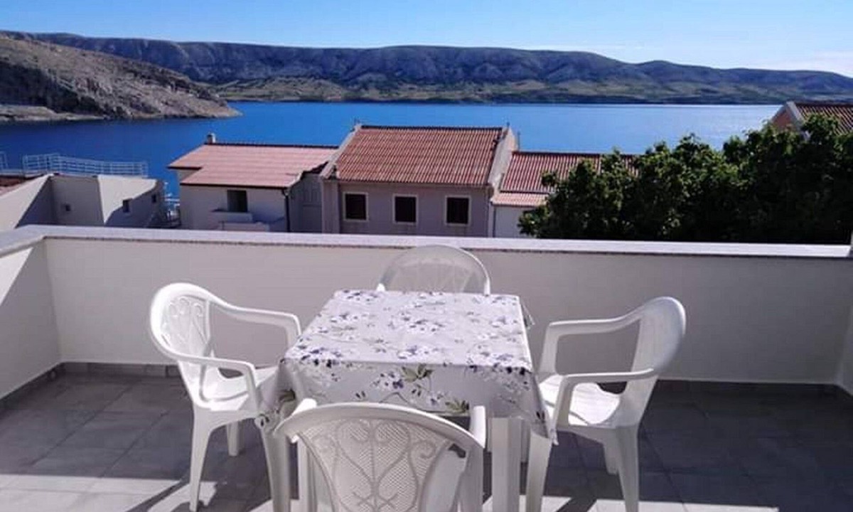 Metajna Apartment | One bedroom apartment with terrace and sea view Metajna (Pag) (A-20521-b)