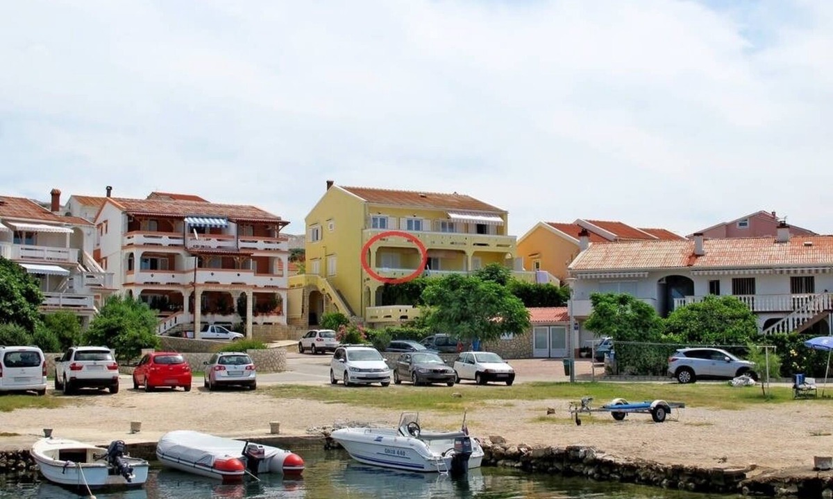 Kustici Apartment | One bedroom apartment near beach Kustići, Pag (A-4104-d)