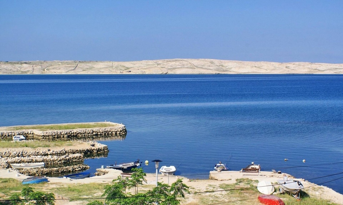 Kustici Apartment | One bedroom apartment near beach Kustići (Pag) (A-4129-a)