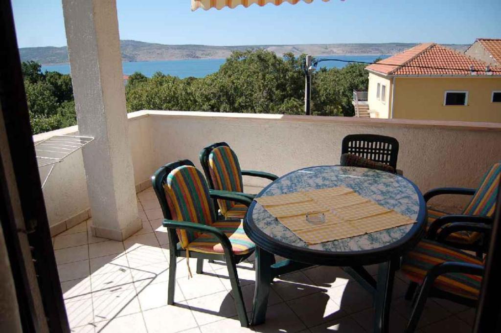 Seline Apartment | One-Bedroom Apartment in Starigrad-Paklenica II