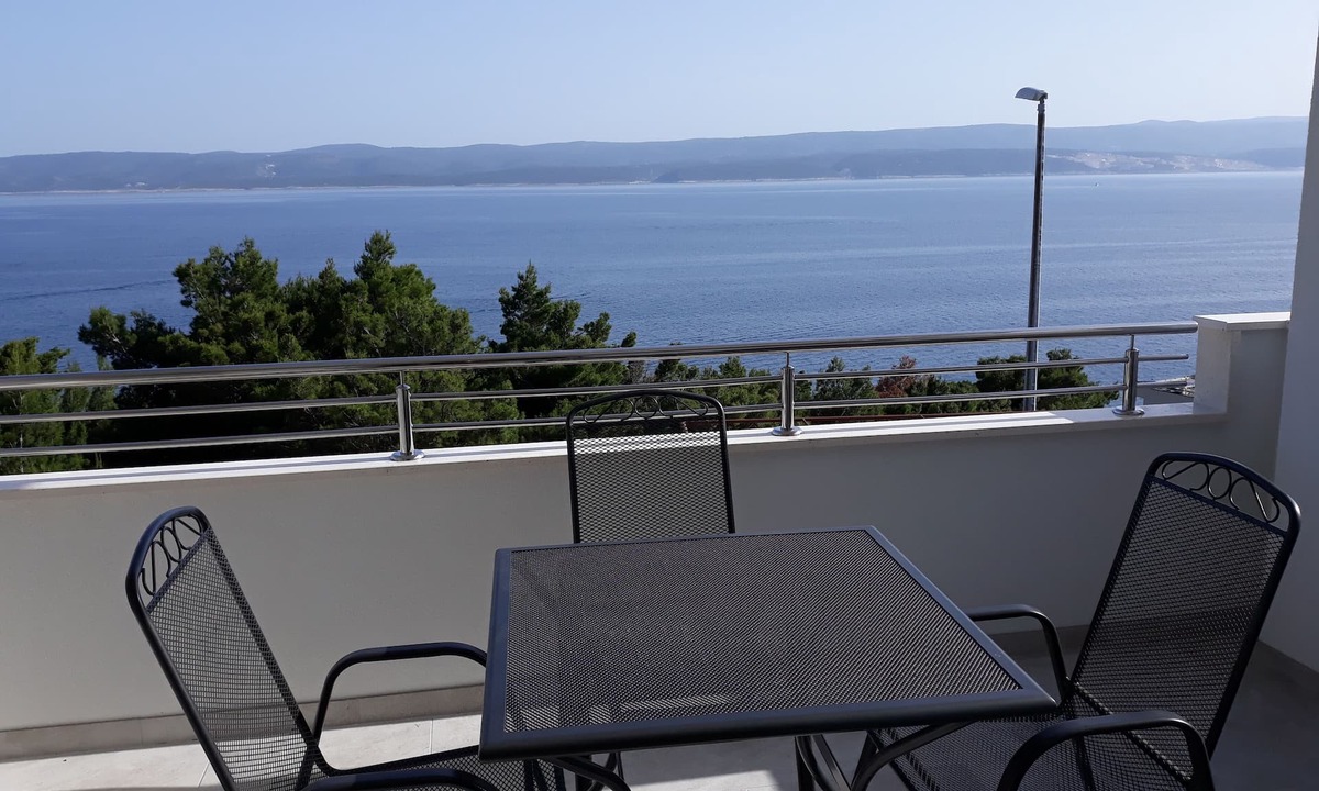 Medici Apartment | One bedroom apartment with terrace and sea view Medići, Omiš (A-1045-a)