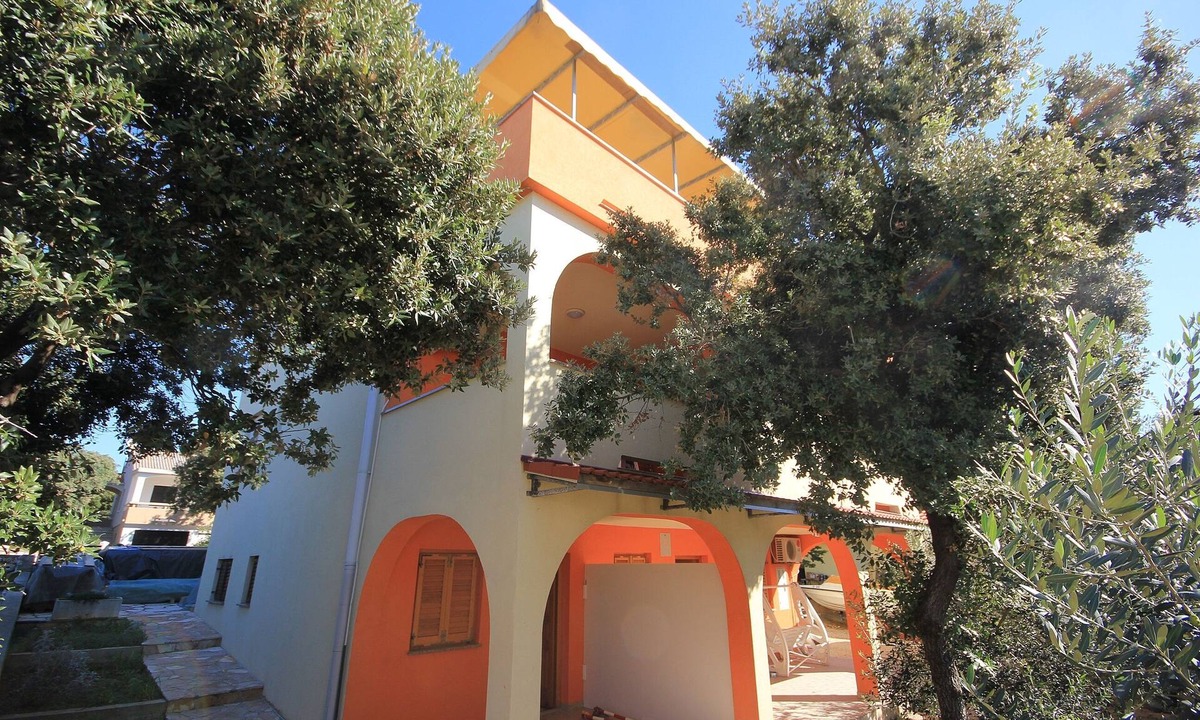 Mandre Apartment | One bedroom apartment with terrace and sea view Mandre (Pag) (A-9354-d)