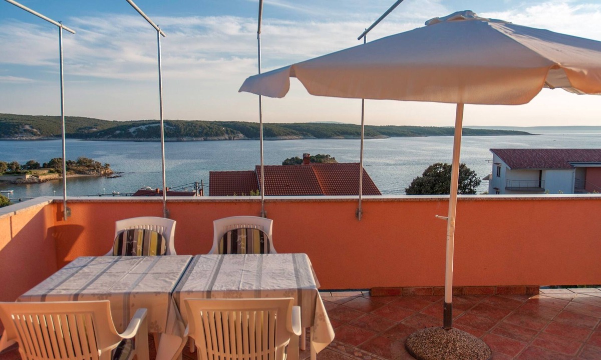 Supetarska Draga Apartment | One bedroom apartment with terrace and sea view Supetarska Draga - Gonar, Rab (A-16738-b)