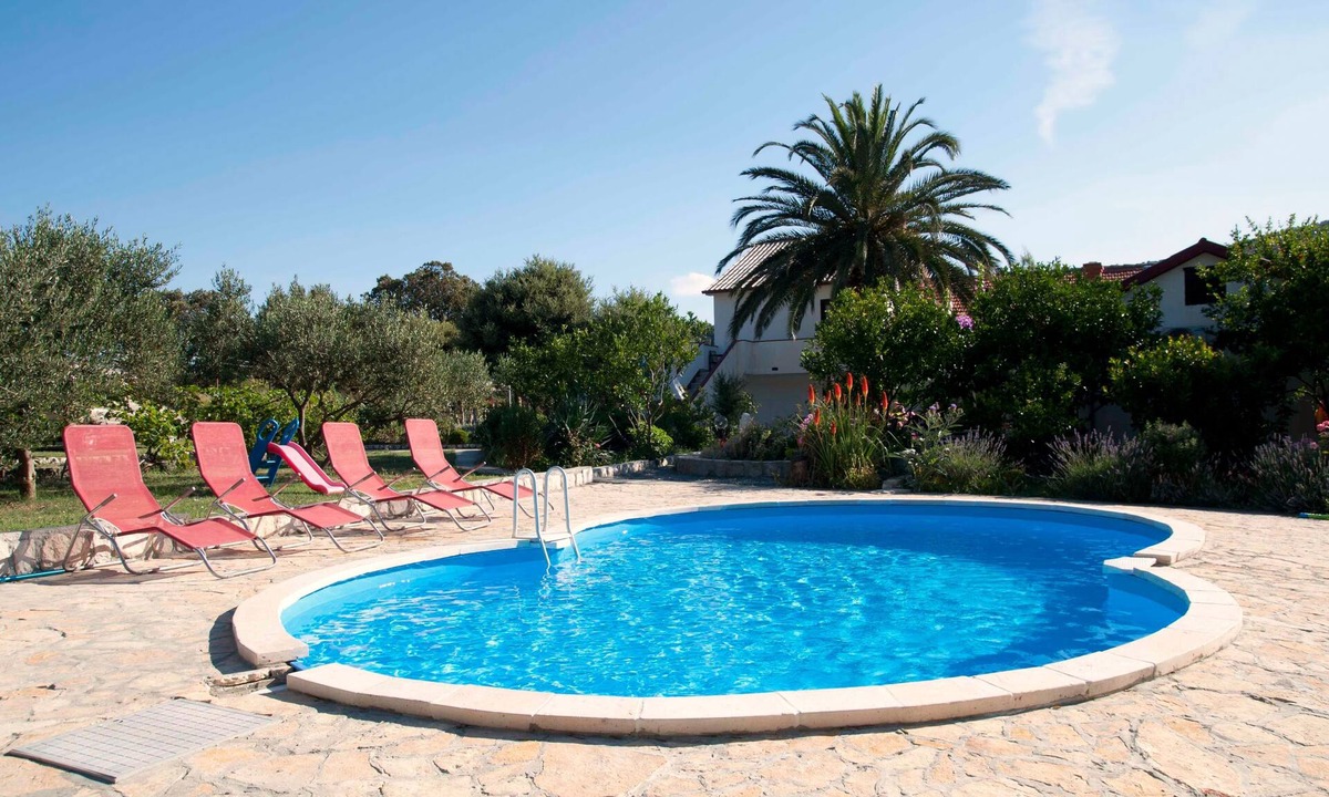 Mundanije Apartment | One bedroom apartment with terrace Mundanije, Rab (A-5076-a)