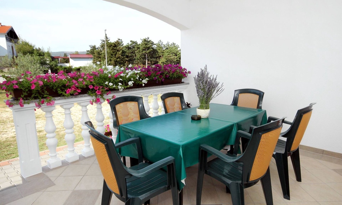 Seline Apartment | One bedroom apartment with terrace Seline, Paklenica (A-6603-a)