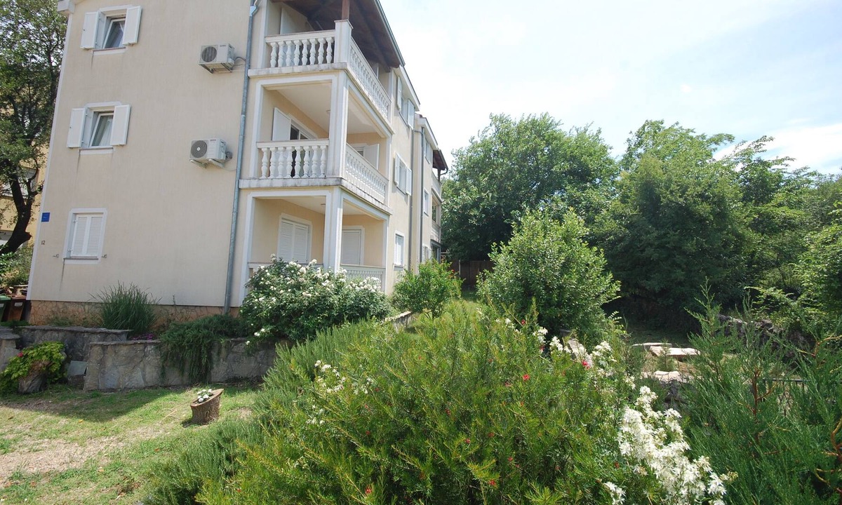 Bogovici Apartment | Pet friendly apartment with sea view