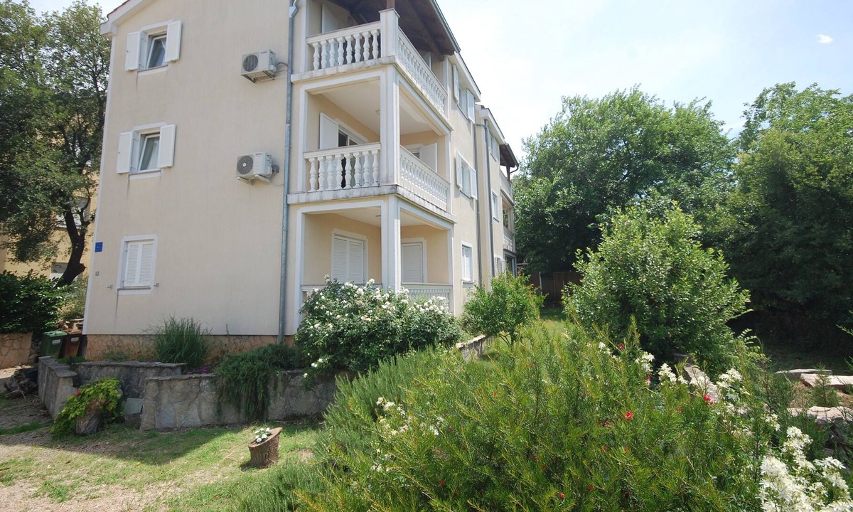 Bogovici Apartment | Pet friendly apt. with panoramic view