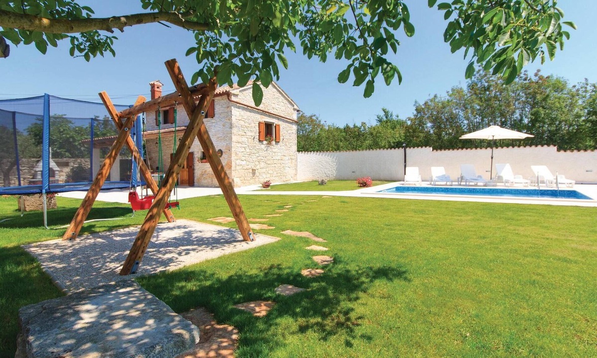 Filipana House | Pet friendly home in Filipana