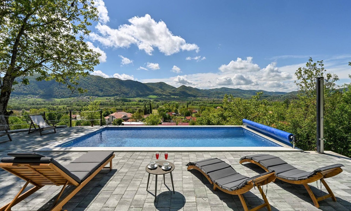 Kumrovec House | Pet friendly home in Kumrovec with sauna