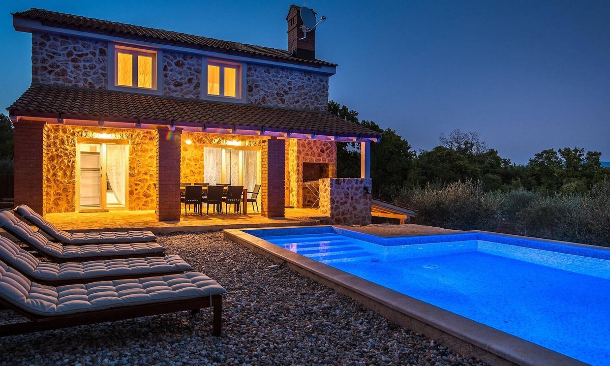 Risika House | Pet friendly home in Krk