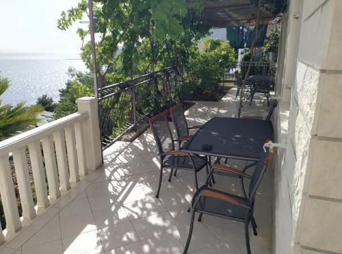 Omis Apartment | Pile Apartments 5