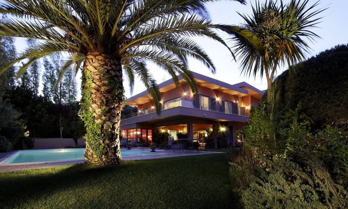 Rafina Villa | POLE POLE beautiful Villa in Mati