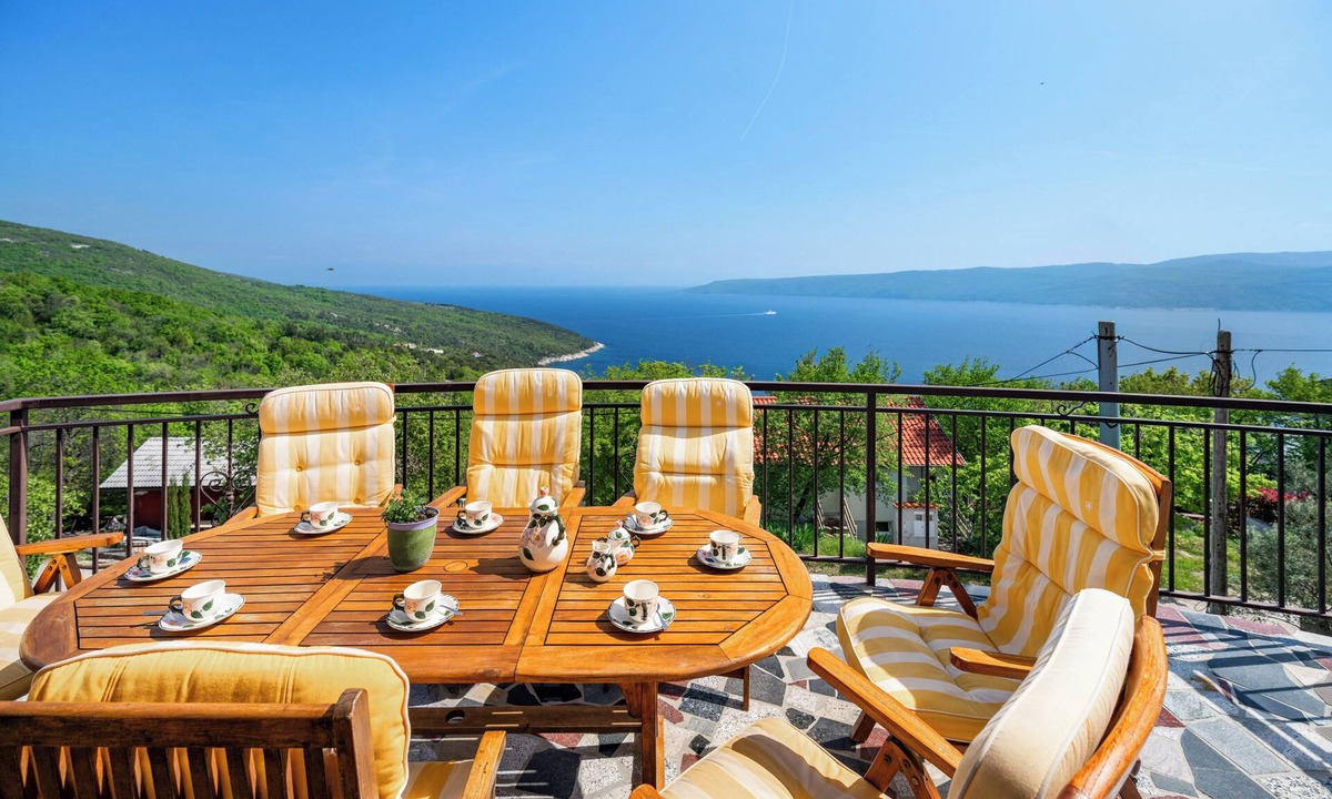 Zagorje House | Pretty villa with above ground pool, magnificent sea views