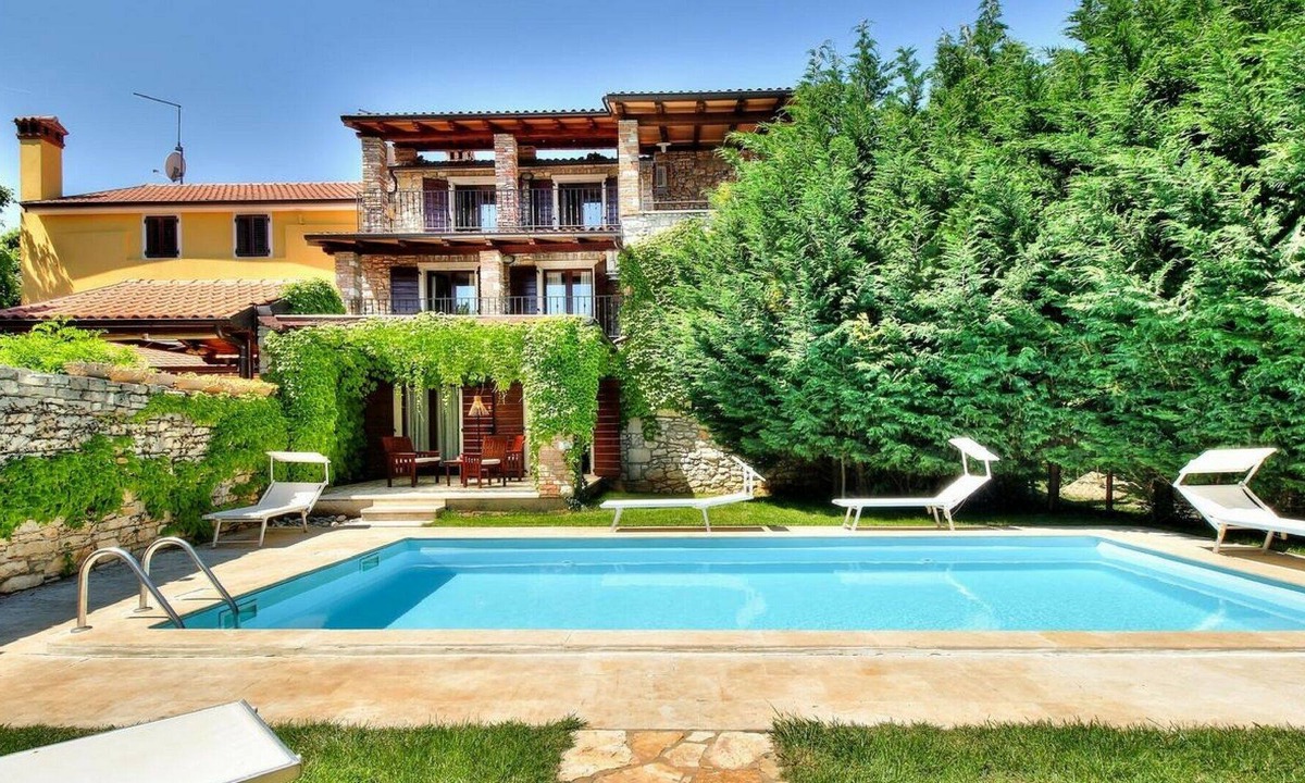 Materada Villa | Private pool, 6 km to the beach, 6-8 people, free WiFi, garden