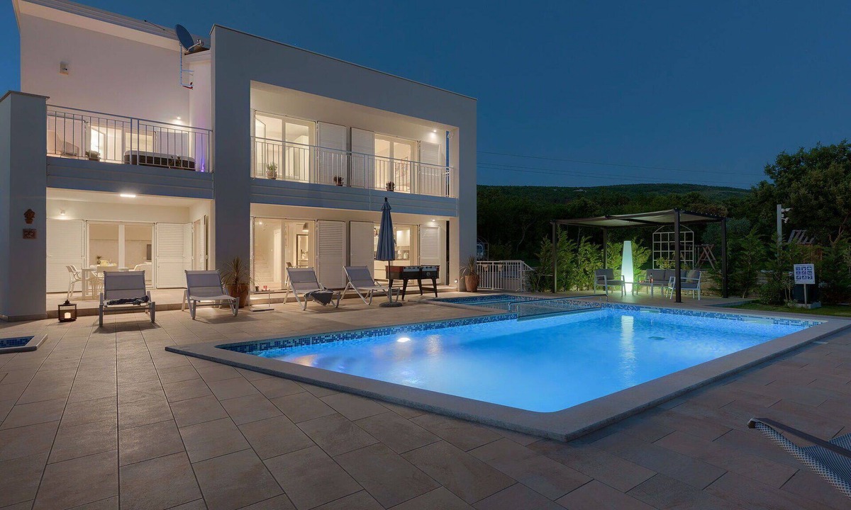 Stanisovi Villa | Private Villa with hot tub, private pool, A/C, WIFI, TV, terrace, pets allowed, panoramic view