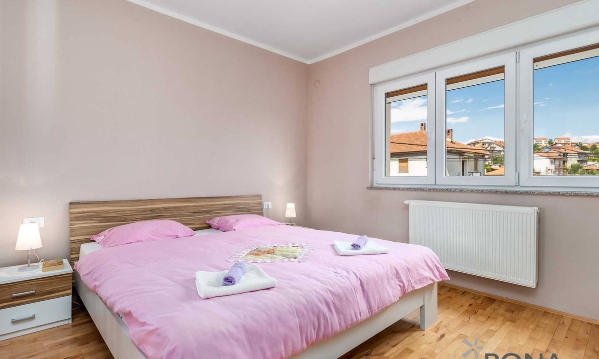 Bezjaki Apartment | Rona apartment Smokva 2