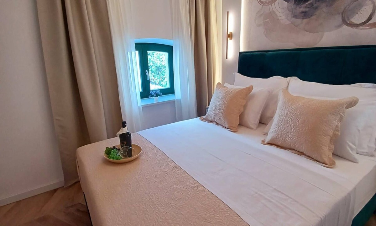 Crikvenica Apartment | Rooms Little Rock Center