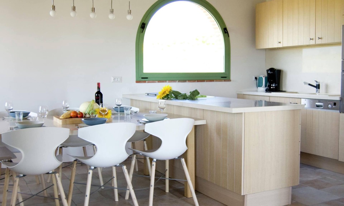 Ferretto House | Rustic Charm, Modern Comfort