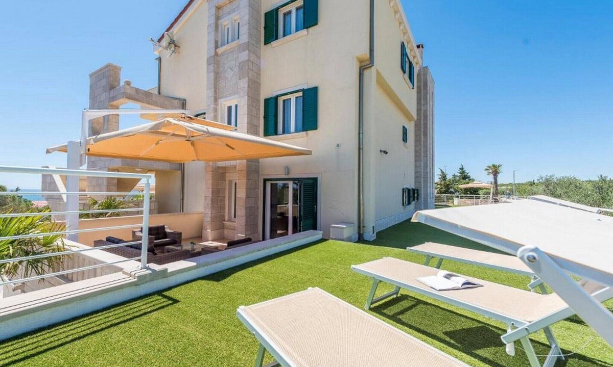 Novalja Apartment | Sargas Suite 2 with sea view