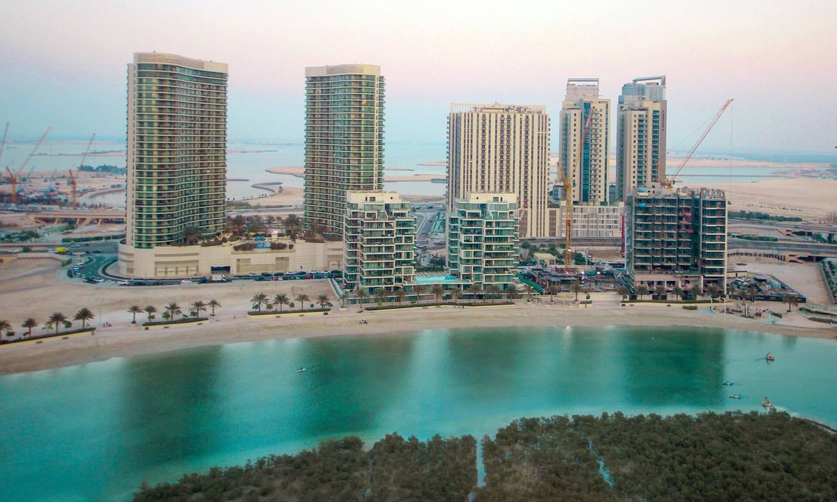 Abu Dhabi Apartment | Silk Valley - Waterfront ST-free parking