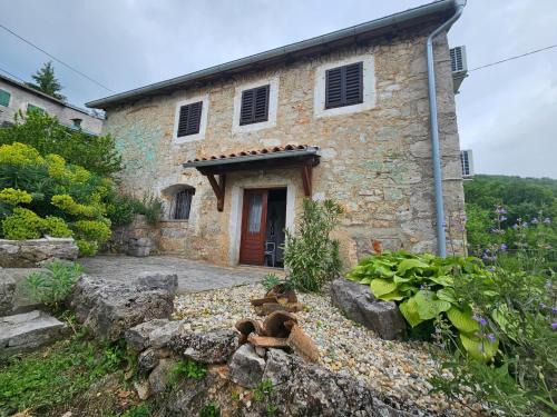 Opatija House | Stone House in Dobrec with Sea Views