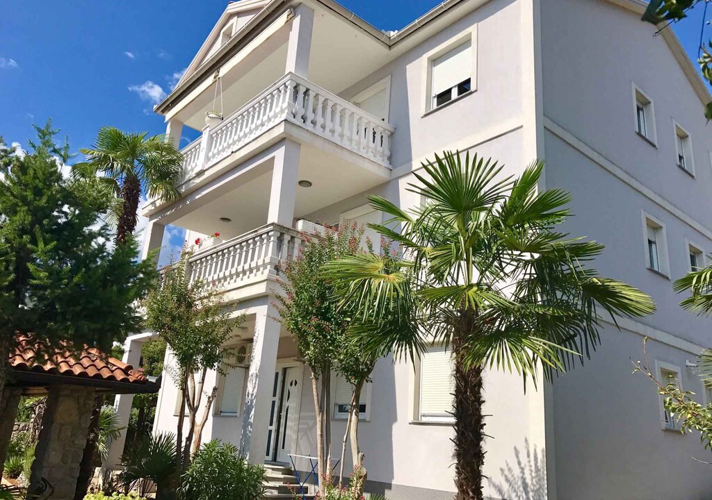 Icici Apartment | Studio 150m from the beach