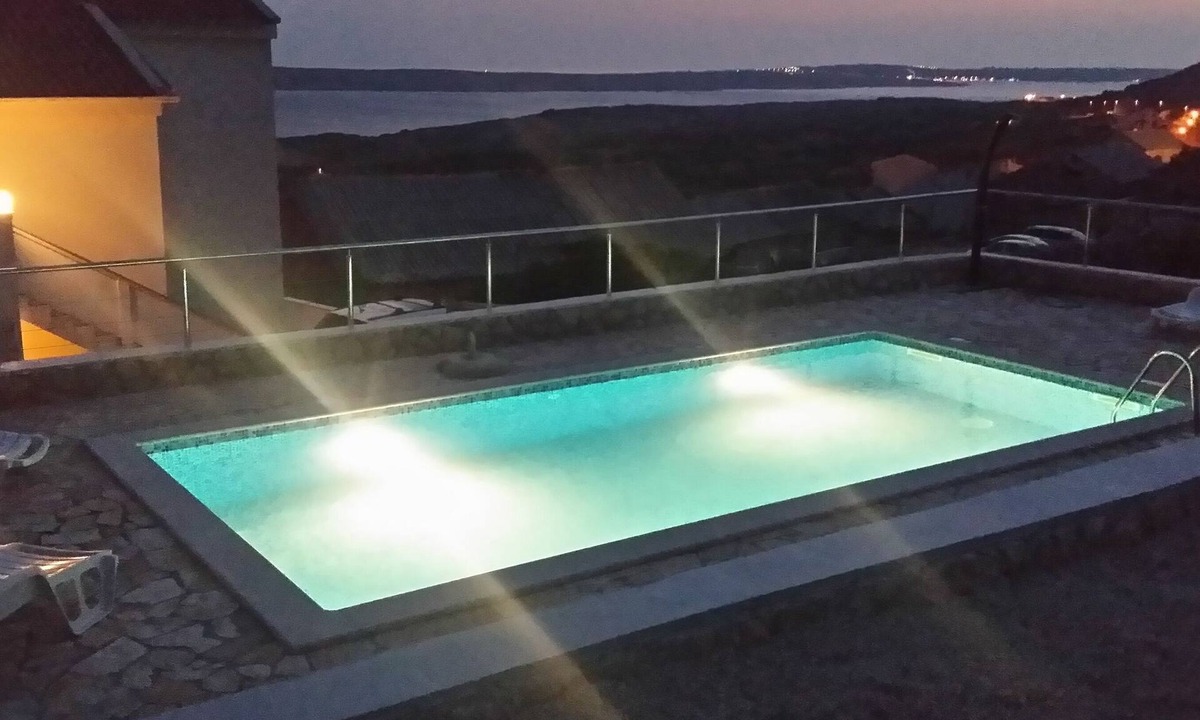 Zubovici Apartment | Studio flat with a swimming pool Zubovići, Pag (AS-9365-a)